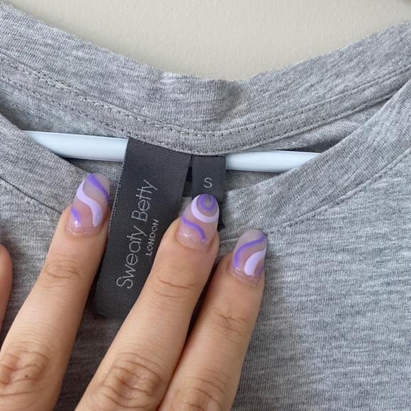 Sweaty Betty Women Support Oversized T - Picture 3 of 5